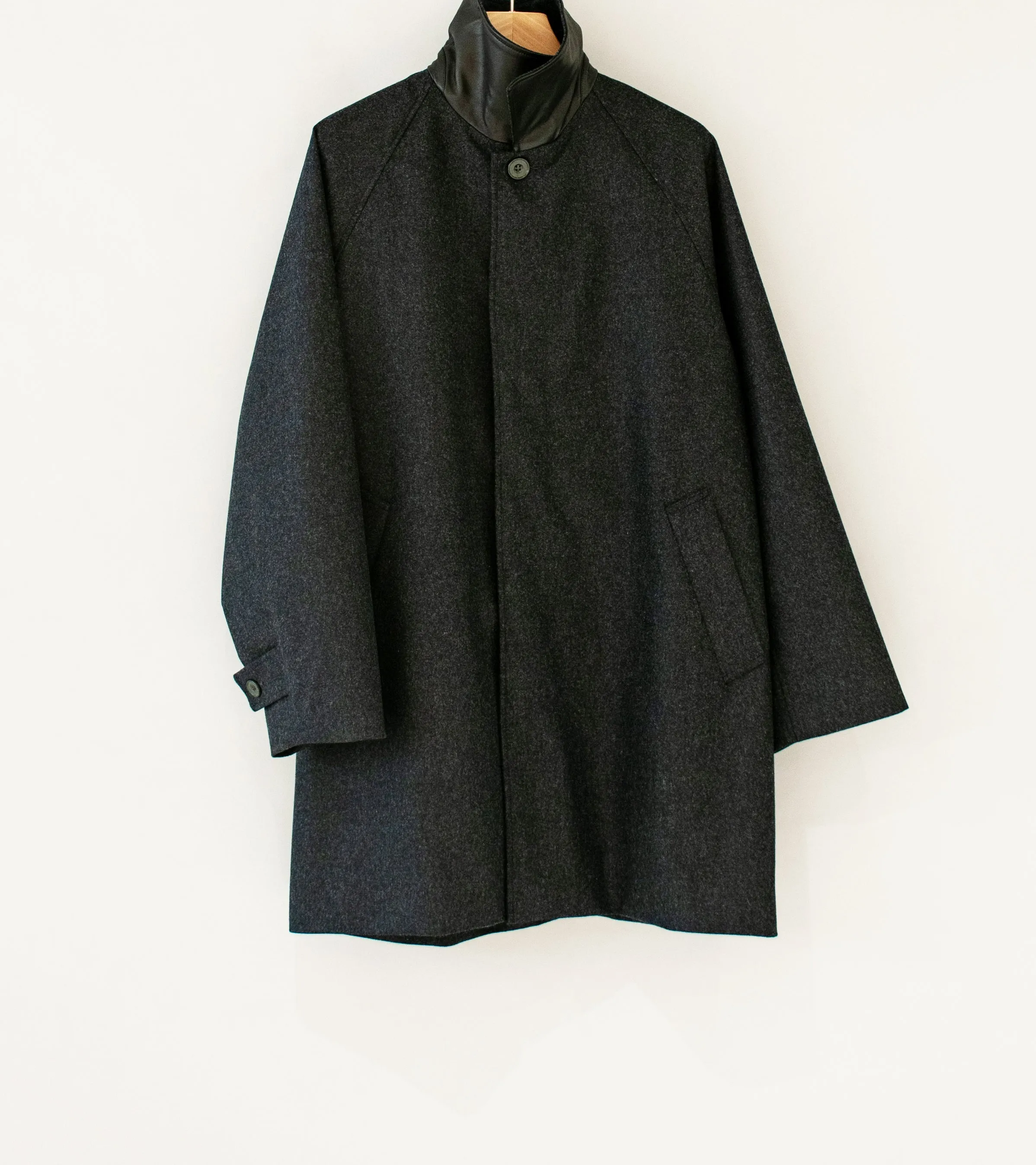 Arpenteur / CHCM 'Night Coat' (Charcoal 2 Layer Wool)