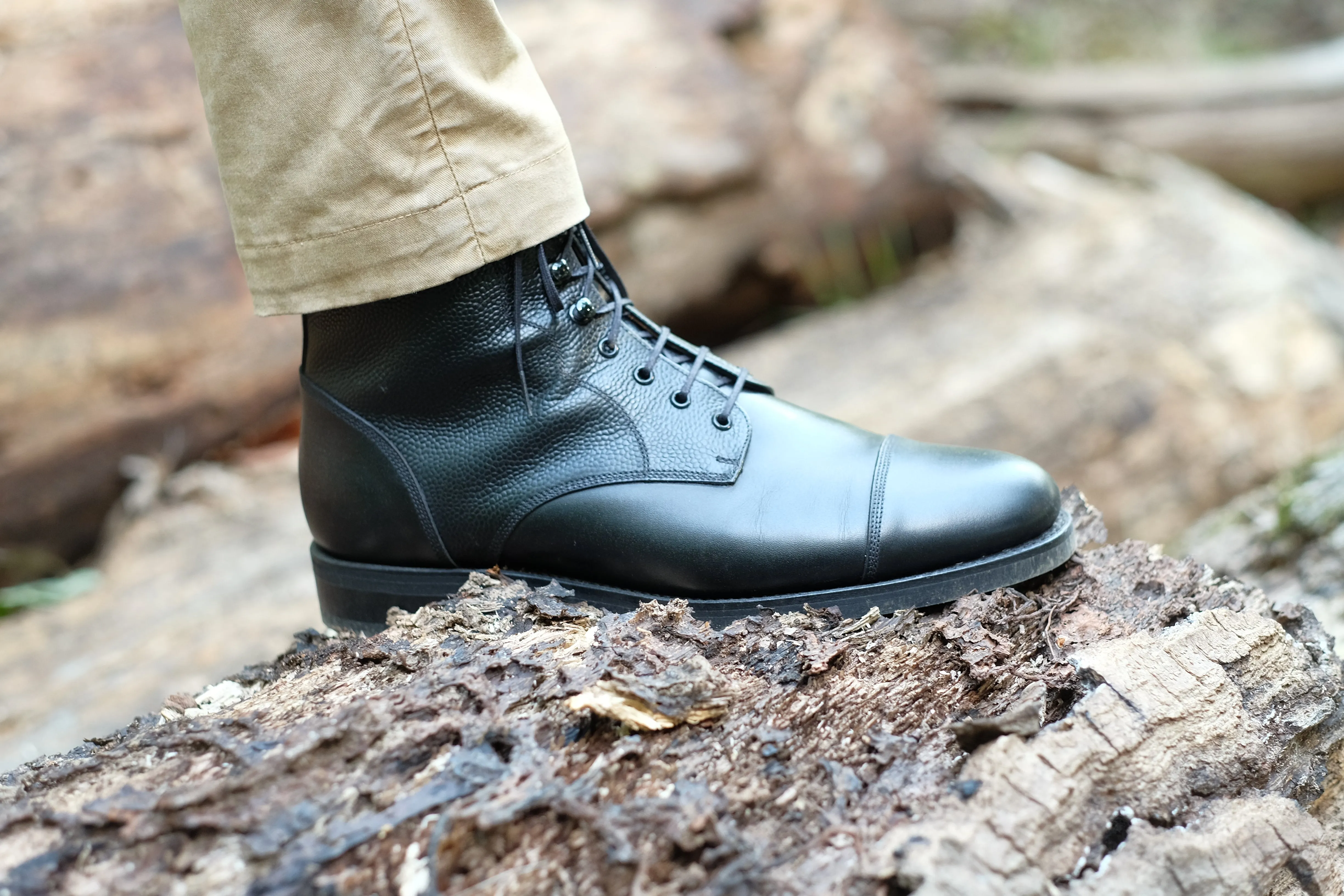 Columbia Redux - Black Calf / Black Grain