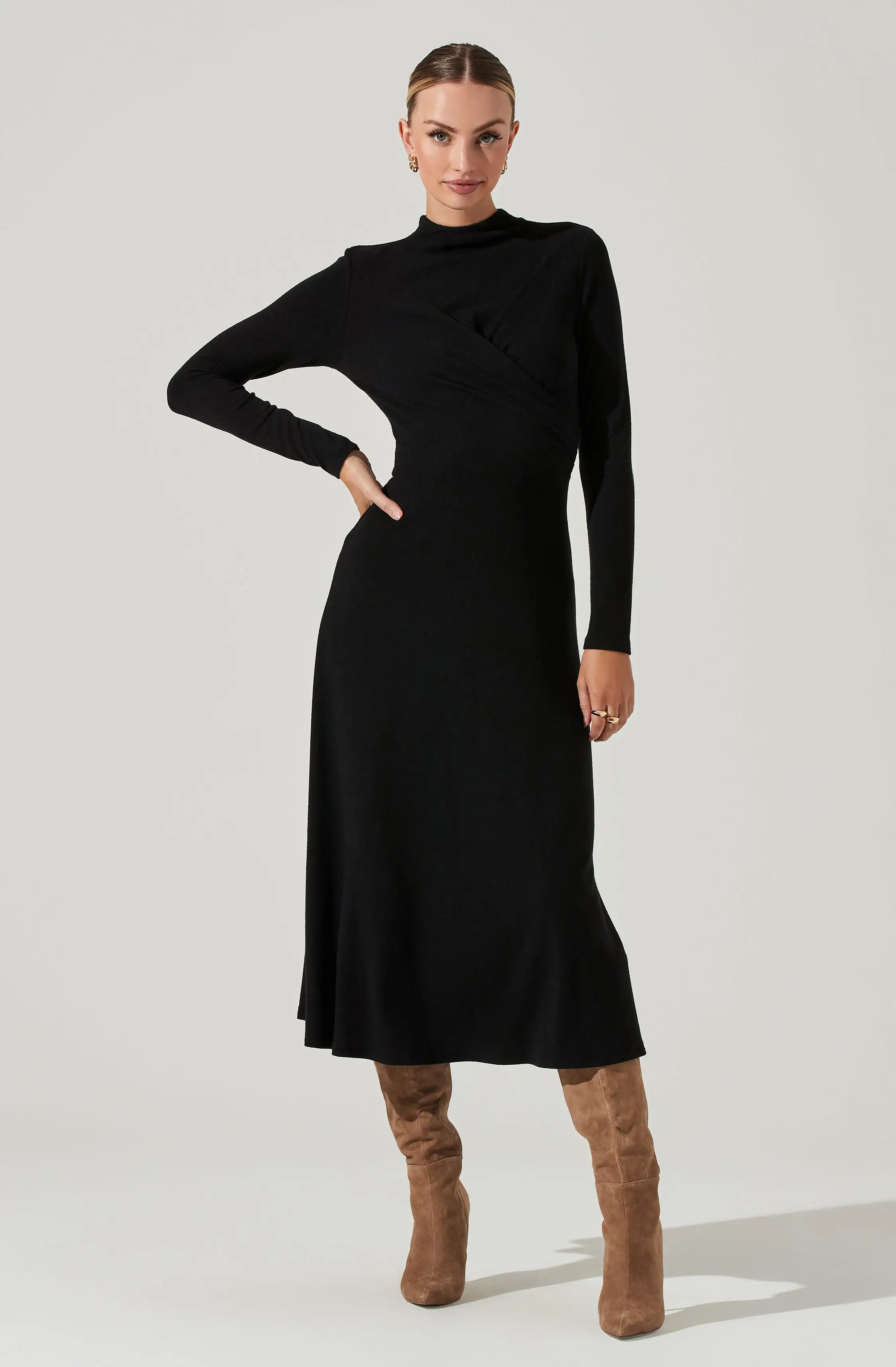 Delancy Open Back Long Sleeve Midi Dress