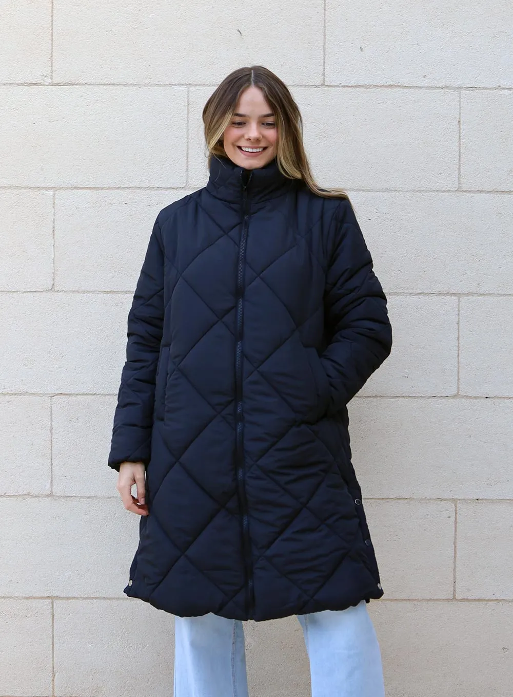 Delatitie Puffer Jacket-Black