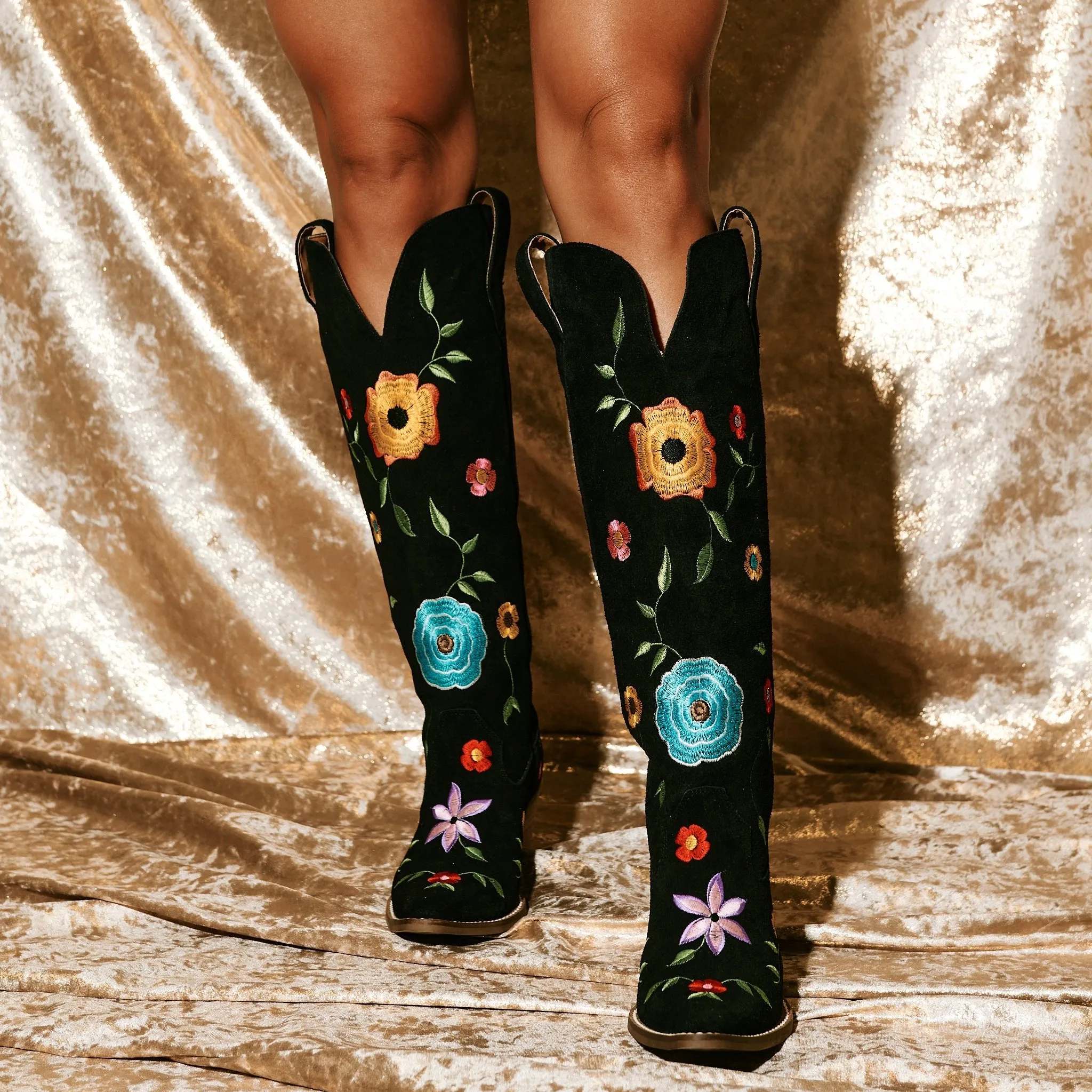 FLOWER POWER SUEDE BOOT