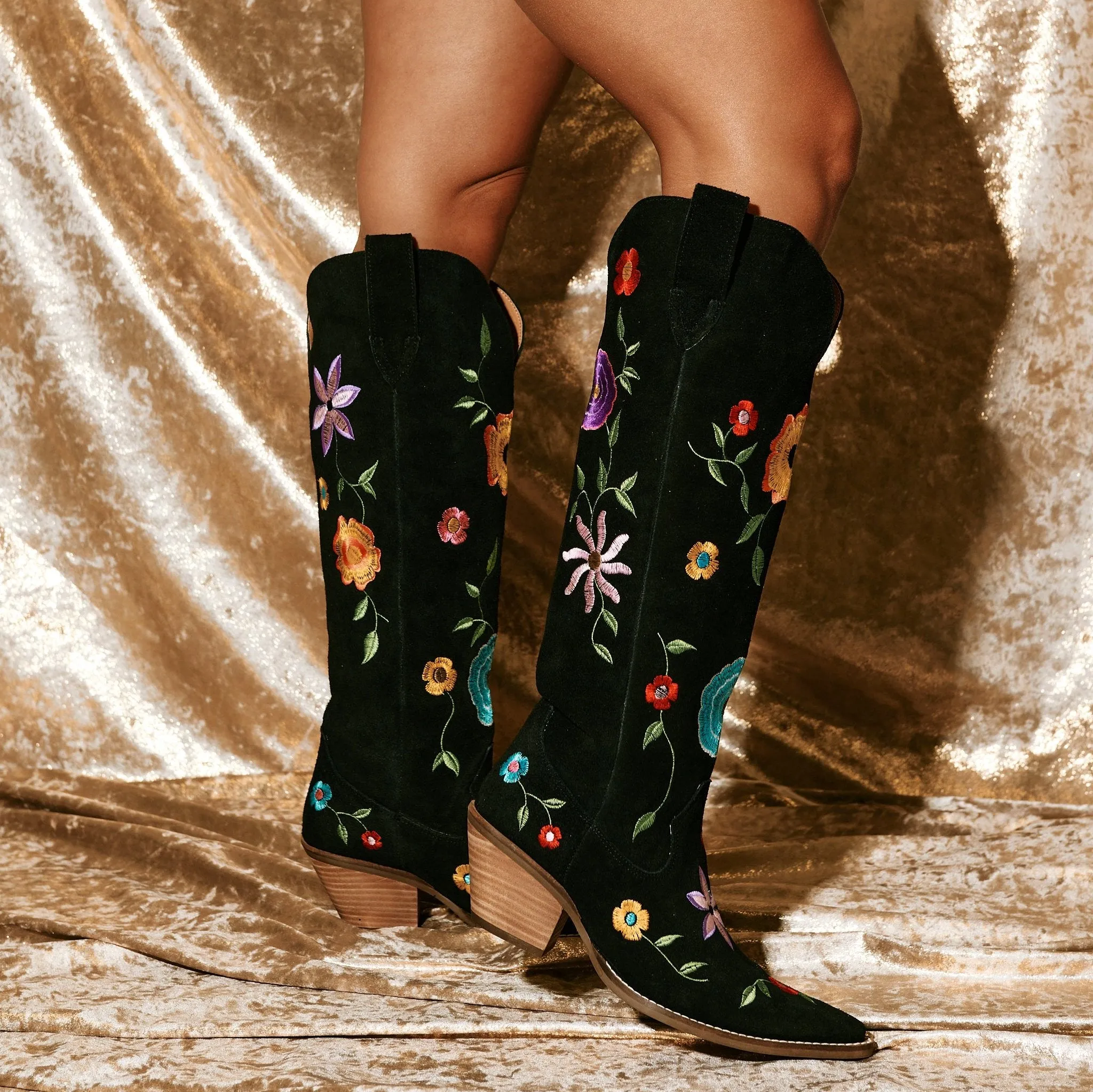 FLOWER POWER SUEDE BOOT