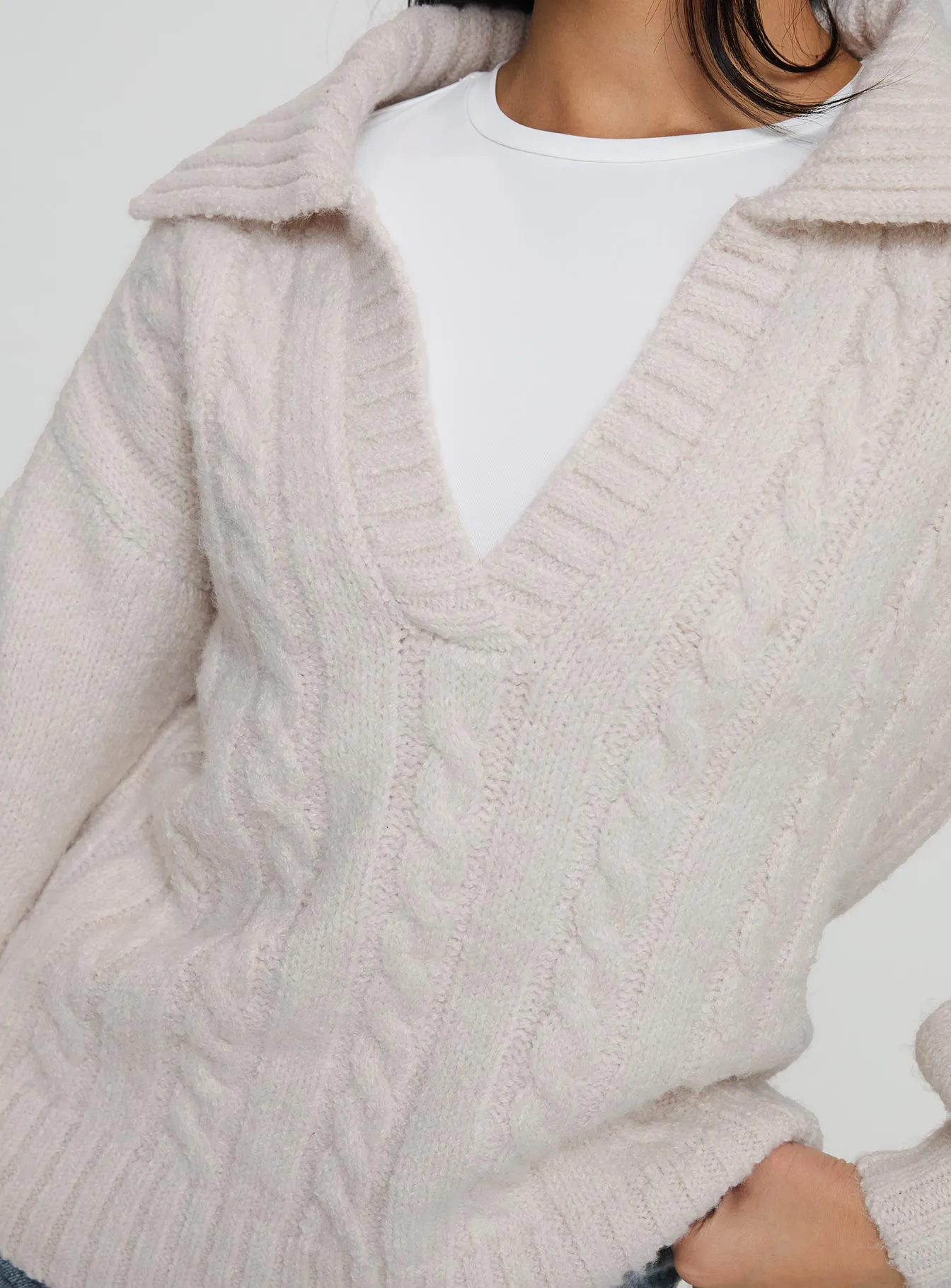 Kerstenm Cable Knit Sweater Beige