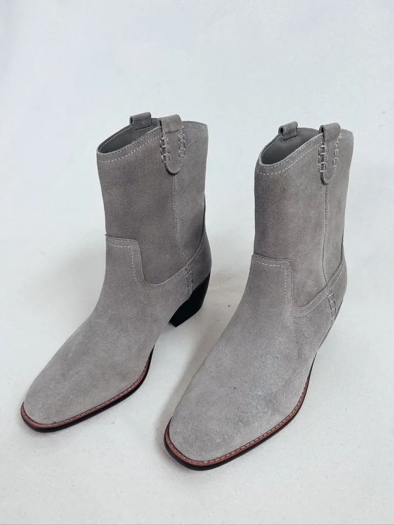 MIA Lauryn Suede Boots