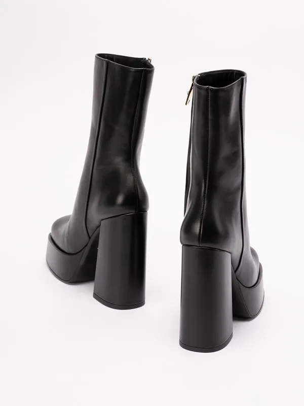 Versace Leather boots