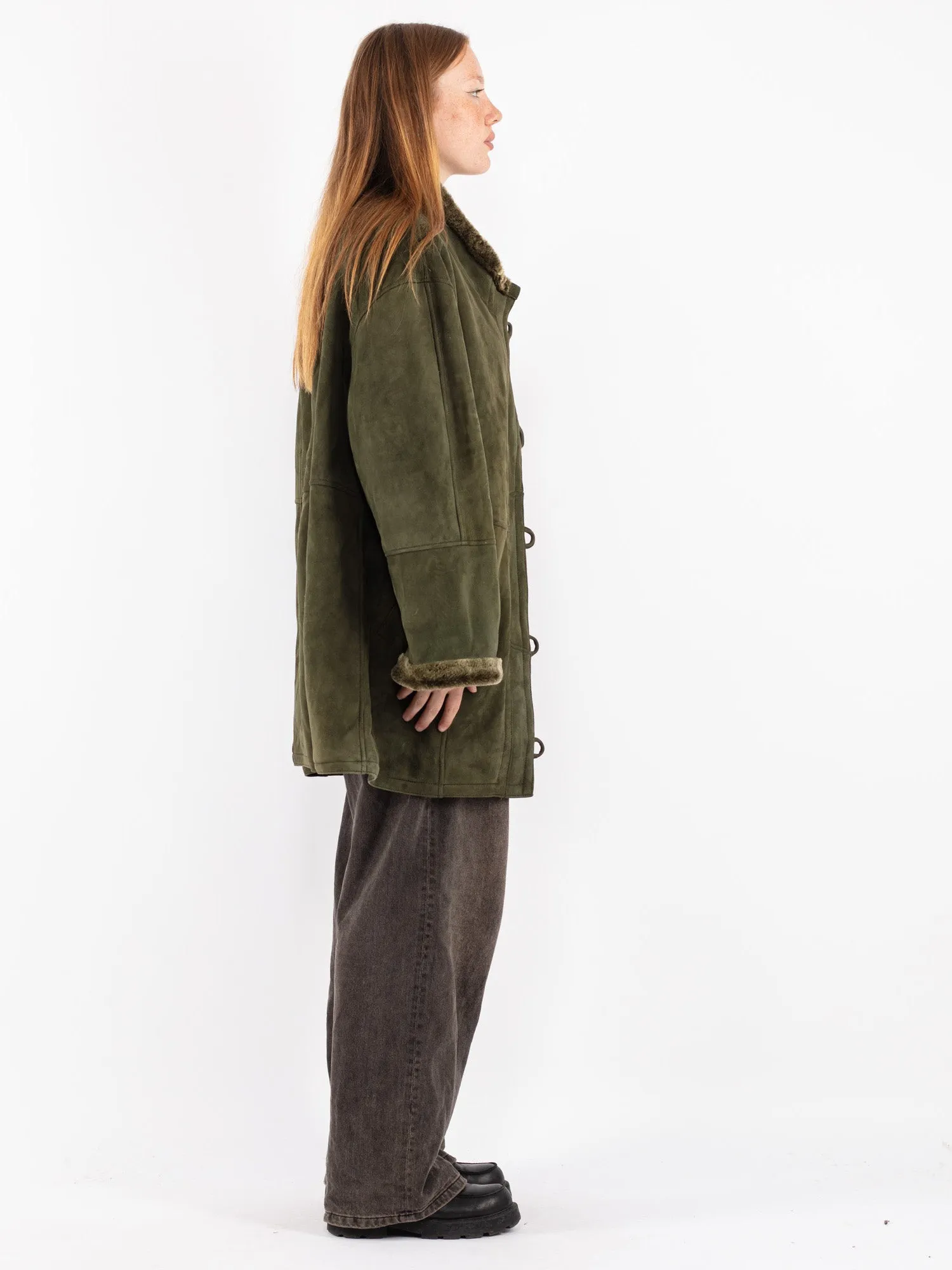 Vintage 80's Women Oversized Shearling Coat in Green