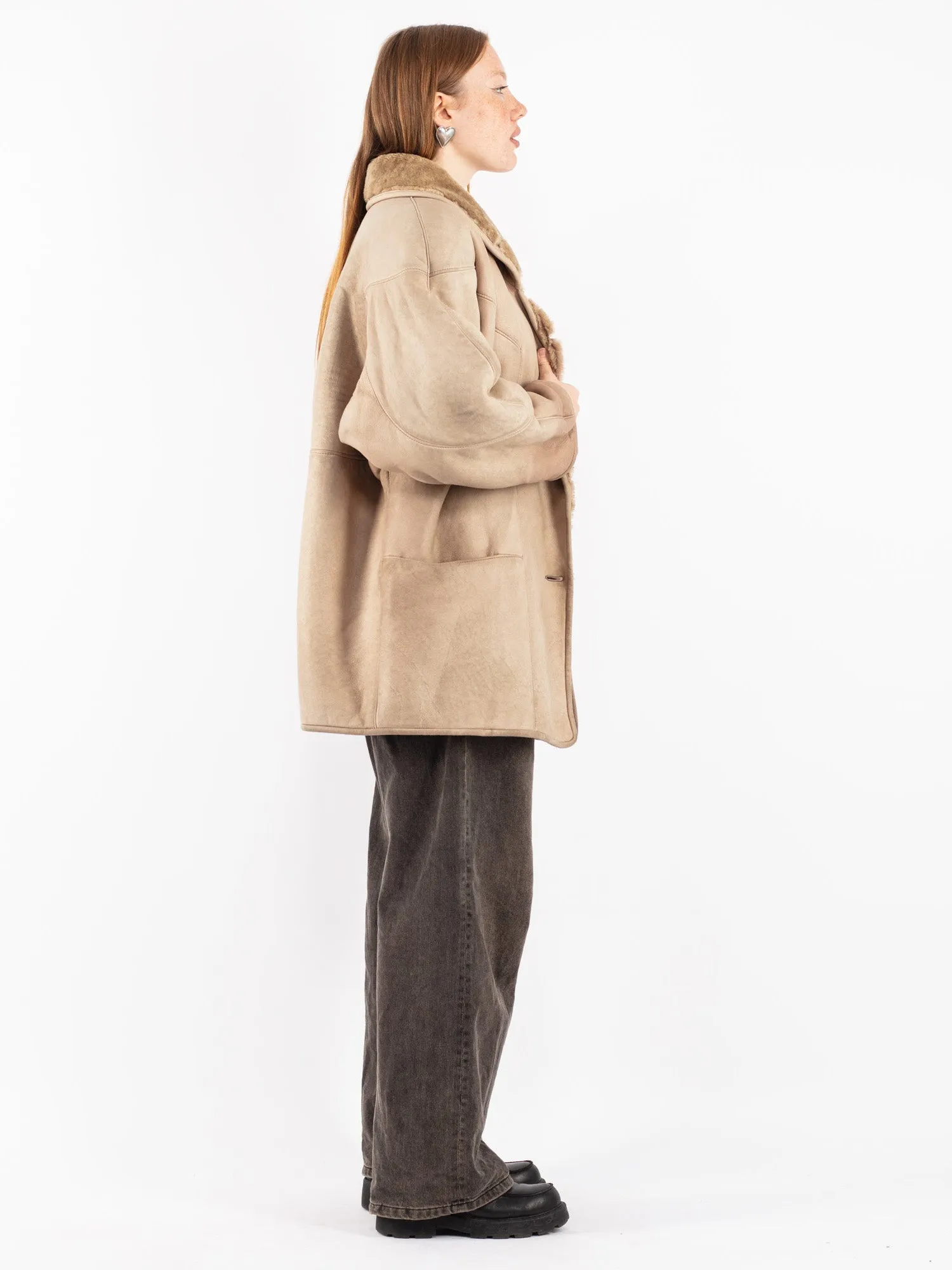 Vintage 80's Women Sheepskin Coat in Beige