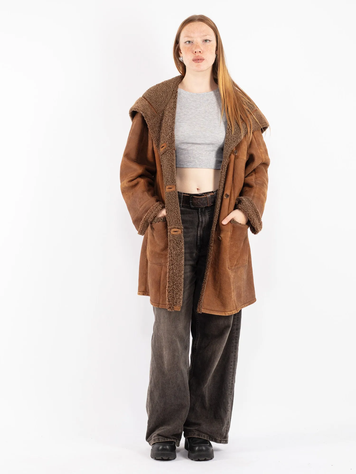 Vintage 90's Women Hooded Sheepskin Coat in Brown