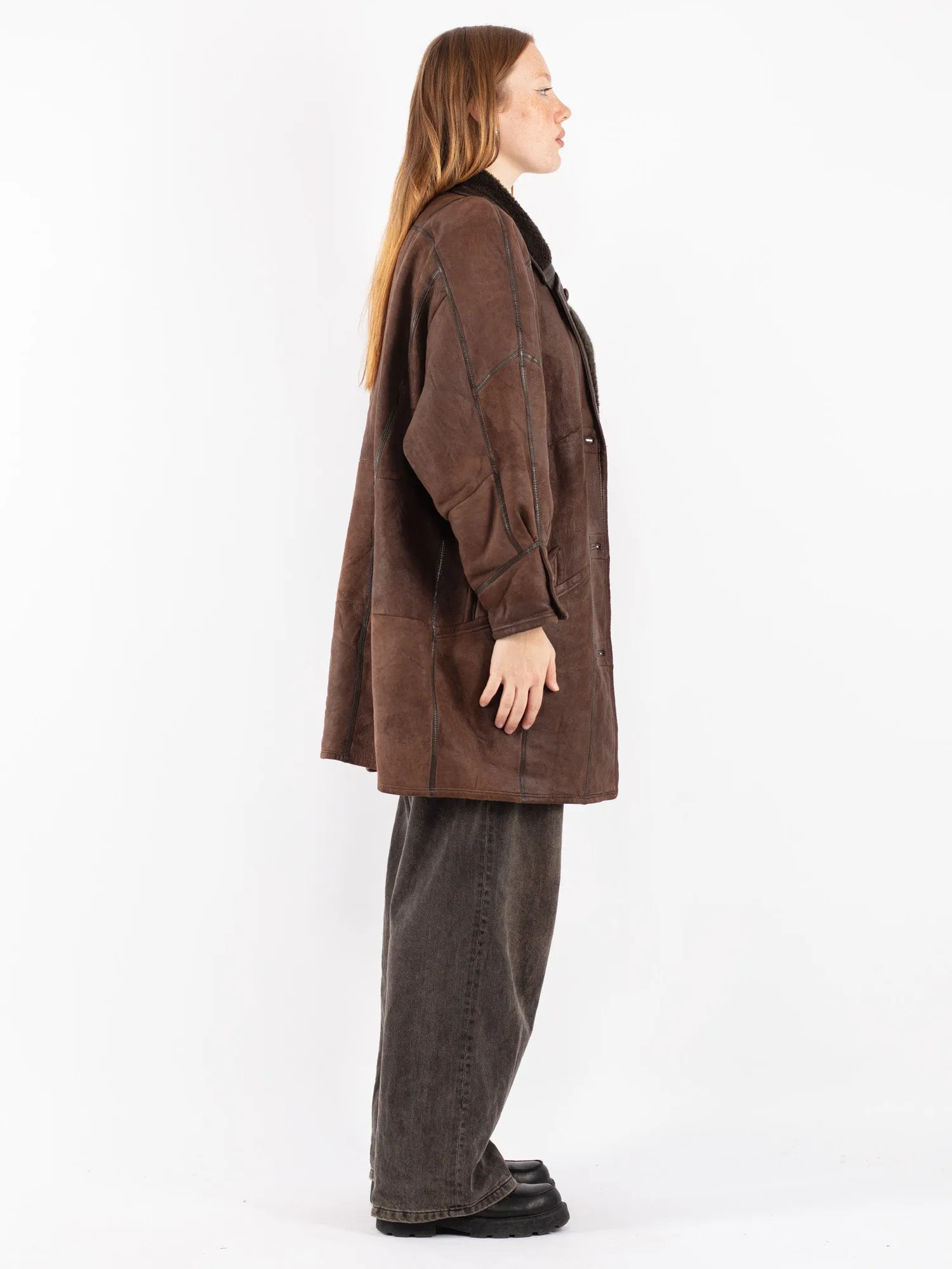 Vintage 90's Women Sheepskin Coat in Brown