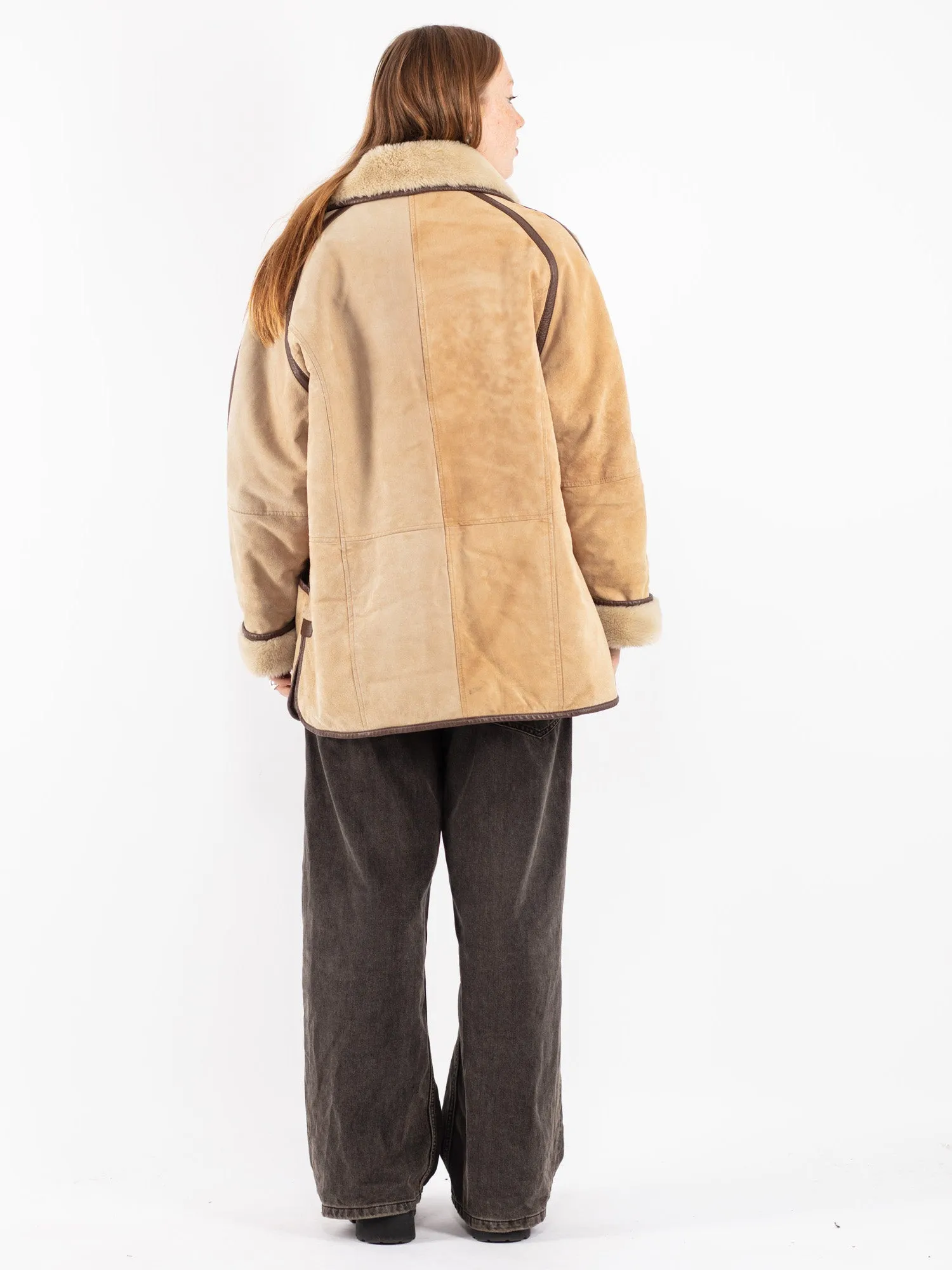 Vintage 90's Women Suede Sherpa Coat in Beige