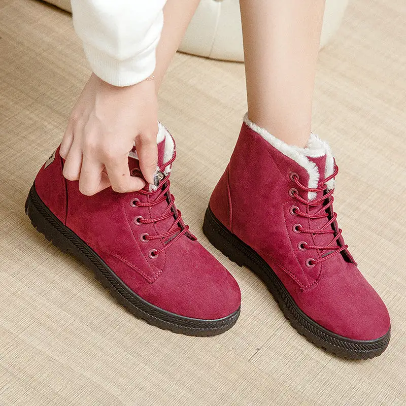 Women's Flat Plush Short Boots