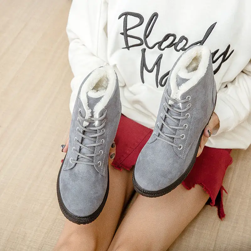 Women's Flat Plush Short Boots